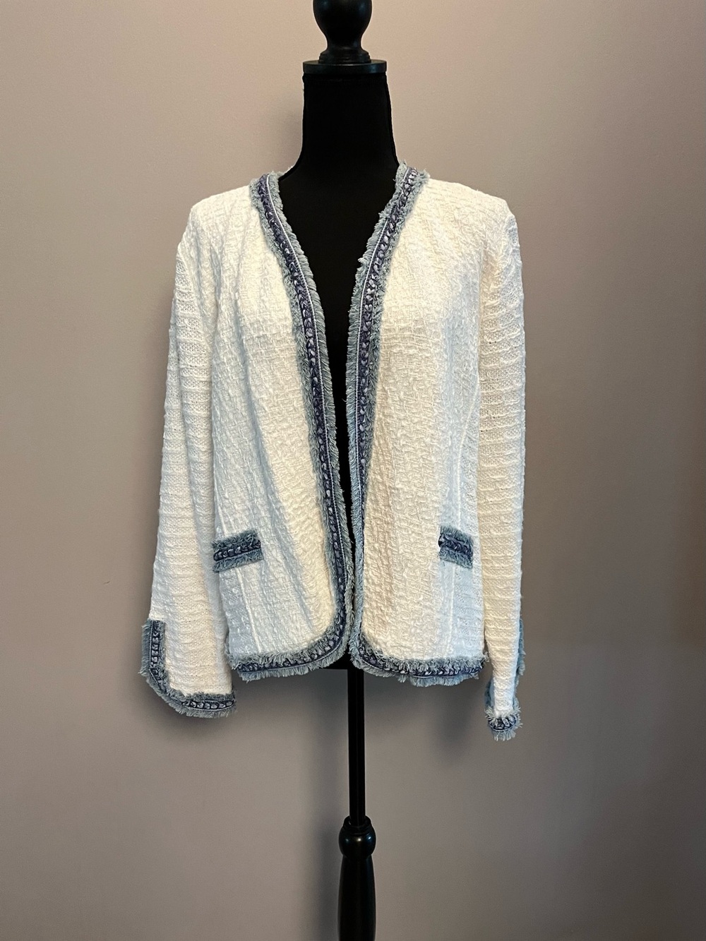 NIC+ZOE White Cream Tweed Jacket with Denim Blue Fringe Trim, Size XL